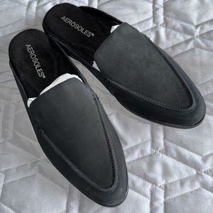 Sz 8⭐️Brand New Aerosoles East Wing Black Suede Mules. No Box